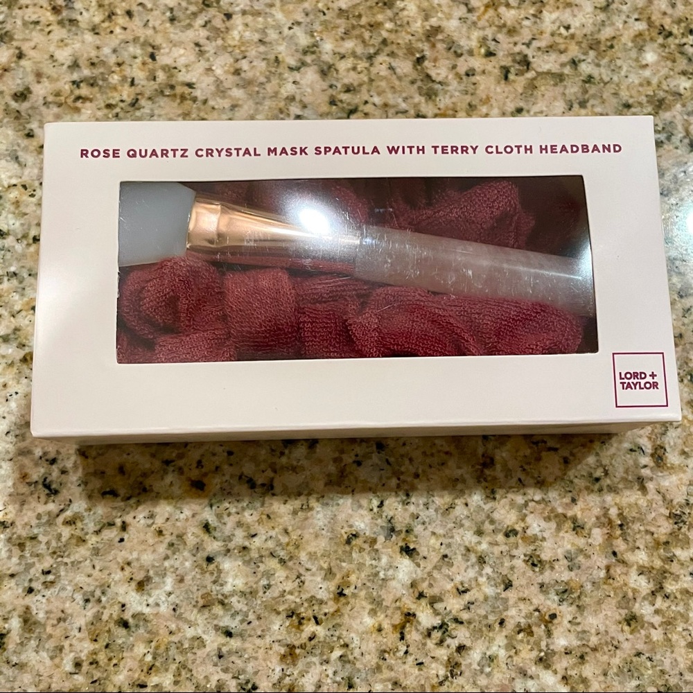 ⭐️HP⭐️Rose Quartz Mask Spatula w/ Headband NWT